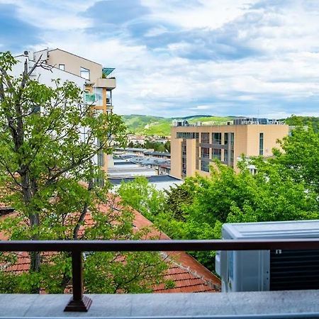 Apartment Vazrozhdenska Veliko Tŭrnovo Eksteriør bilde